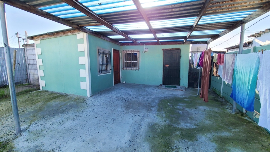 2 Bedroom Property for Sale in Wesbank Western Cape